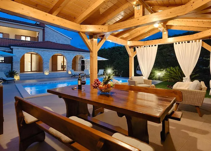 Feriehus Aurora Pula