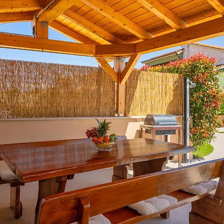 Dom wakacyjny Aurora Pula